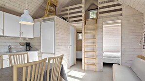 舒适小屋 | 私人厨房 | 茶具/咖啡用具、迷你冰箱、炉灶、电热水壶