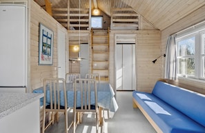 Chalet rustique Deluxe | Cuisine privée | Mini-réfrigérateur, surface de cuisson, cafetiÚre-théiÚre