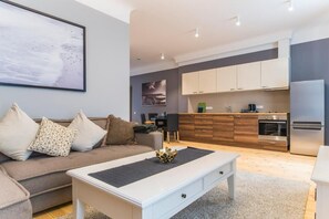 Living area - Colonel Suites & Apartments (Riga)