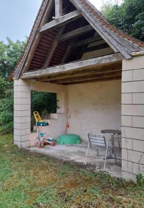 Terrace/patio - ........... (Saint-Cyprien)