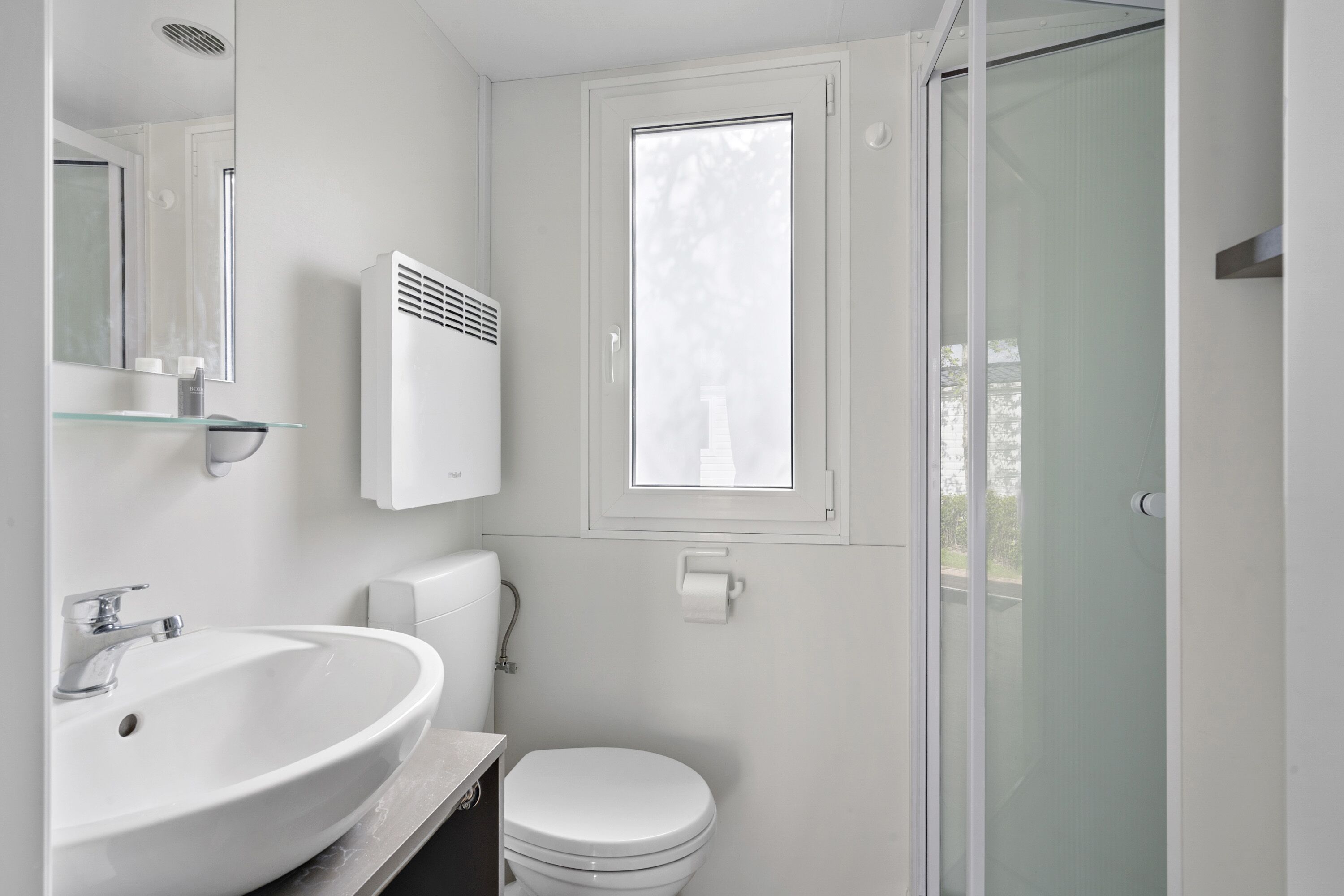 Comfort-asuntovaunu | Kylpyhuone | Suihku