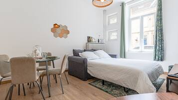 1 chambre, fer et planche Ă  repasser, Wi-Fi, draps fournis