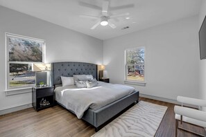 5 chambres, bureau, Wi-Fi, draps fournis