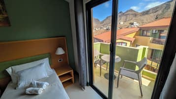 Standard-Zweibettzimmer, 2 Einzelbetten, Nichtraucher, Bergblick