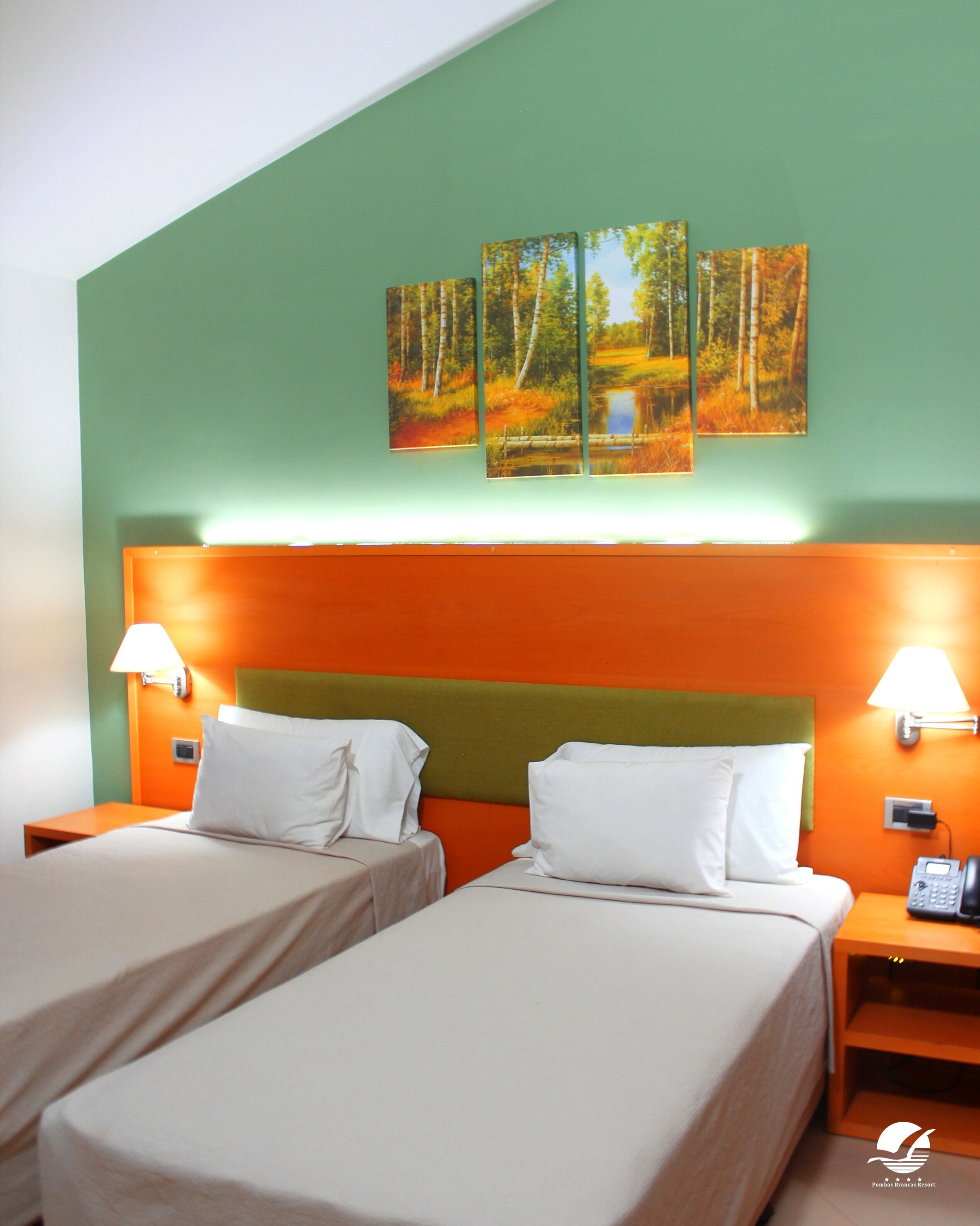 Quarto duplo standard, 2 camas de solteiro, para não fumantes, vista para a montanha | Roupas de cama premium, frigobar, escrivaninha