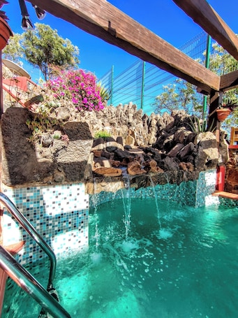 Pool waterfall. Hotel Belvedere Mindelo, Cape Verde