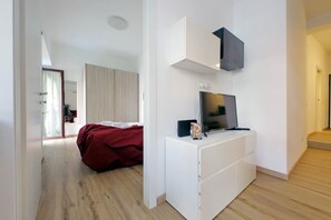 1 chambre, fer et planche à repasser, accès au Wi-Fi (inclus)