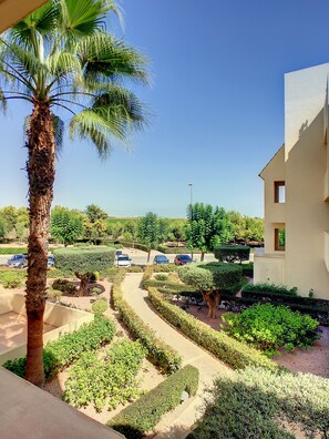 Property grounds - Apartment with pool views, wifi and parking (Roda)