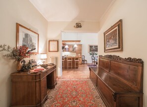 Interior - Italian Experience - Duomo Suite (Florence)