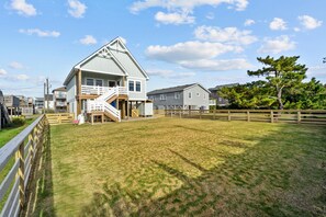 Exterior - Close to Beach-"The Salty Soul",Bring Your Flip Flops Beach Cottage, circa 2022  (Kill Devil Hills)