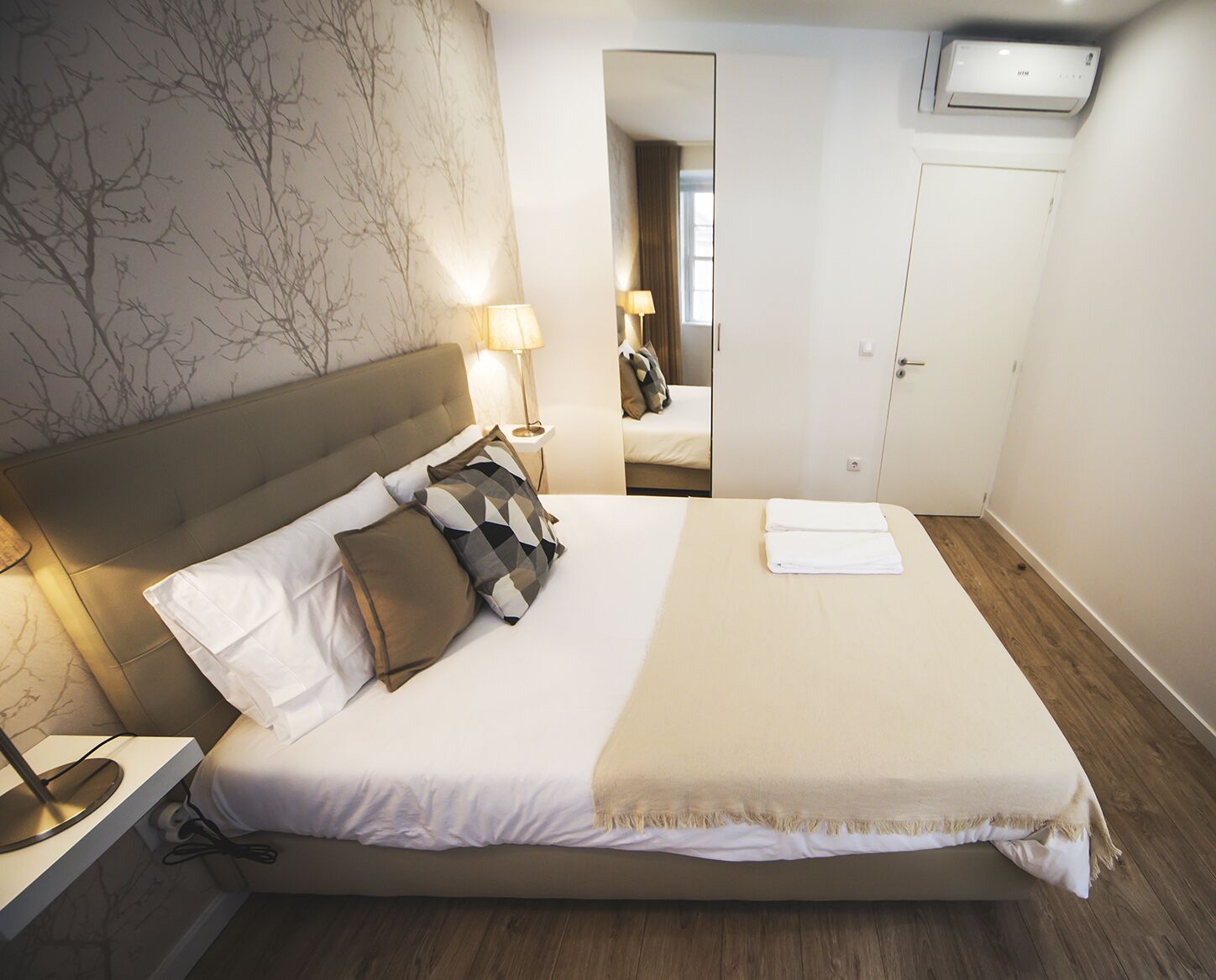 2 bedrooms, WiFi, bed sheets