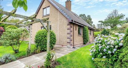 Drummond House (UK42979)