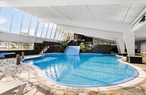 Piscine couverte