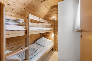 Classic Cabin