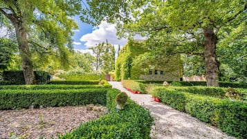 Jardines del alojamiento