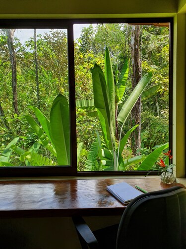 Jungle Cabin - Walking distance from the river!