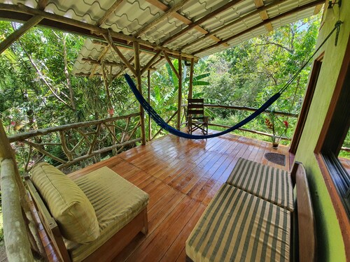 Jungle Cabin - Walking distance from the river!