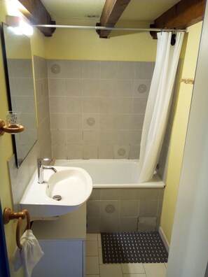 Tvål och toalettpapper