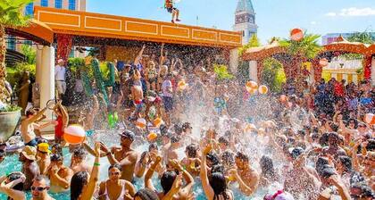 Mirage Pool House - Relaxation oasis. Swim & Play