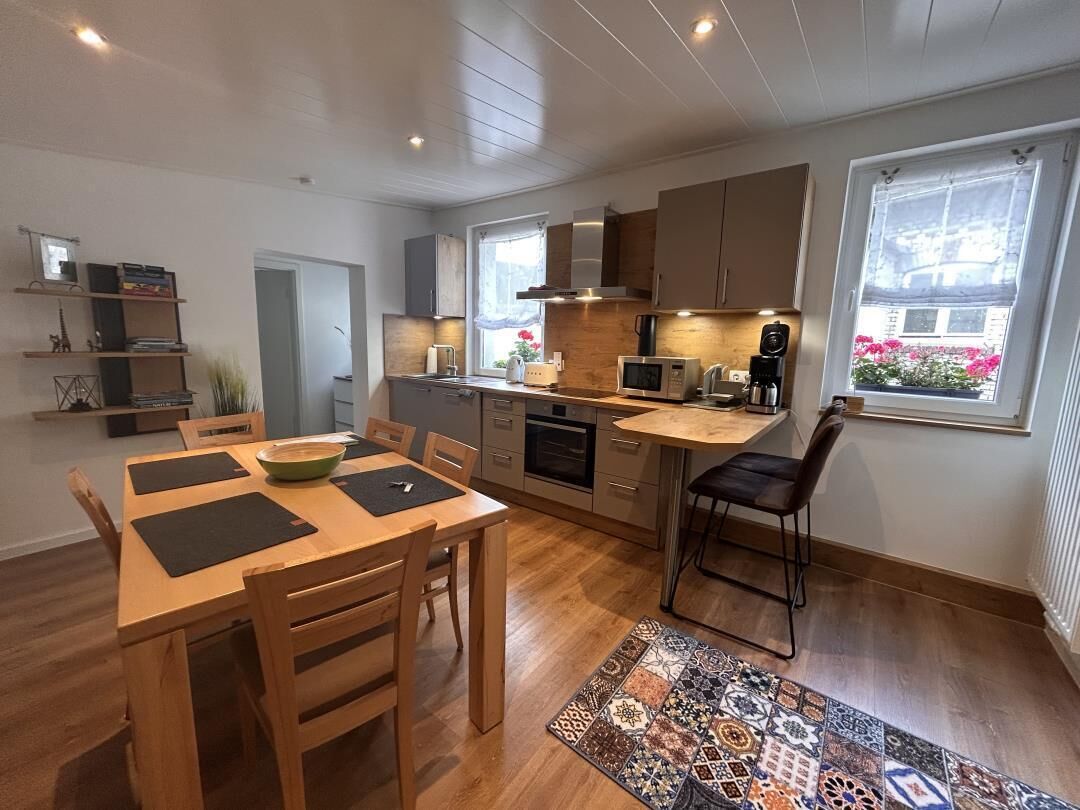 Refrigerador, microondas, horno y lavavajillas 