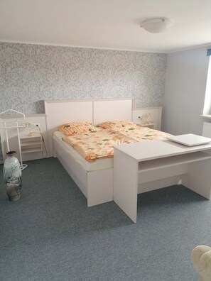 2 chambres, Wi-Fi gratuit, draps fournis