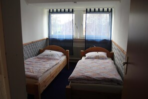 2 dormitorios, wifi gratis, ropa de cama