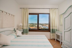 3 Schlafzimmer, Reisekinderbett, Internetzugang