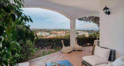 Villa Ă  Porto Cervo avec 3 chambres Ă  coucher, 7 couchages