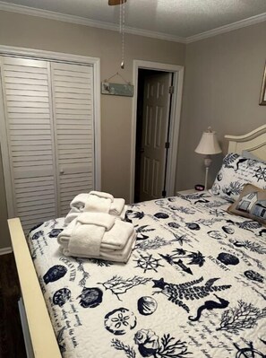 2 多间卧室、熨斗/熨衣板、免费 WiFi