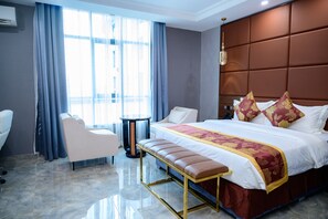 Kamar Mewah | Seprai premium, brankas, dan didekorasi berbeda-beda