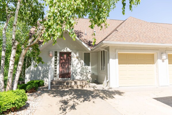 Exterior - Newly Listed 3 Bedroom River Front Townhouse Unit 3 (Caseville)