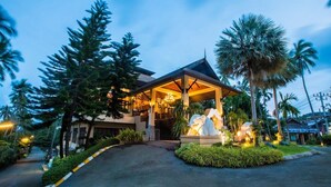 Exterior - Fair House Beach Resort & Hotel (Koh Samui)