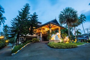 Exterior - Fair House Beach Resort & Hotel (Koh Samui)