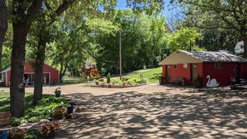 Children's play area - outdoor