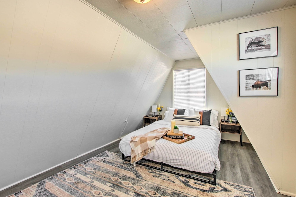 Charming Evanston AFrame Dog Friendly! Evanston Vrbo