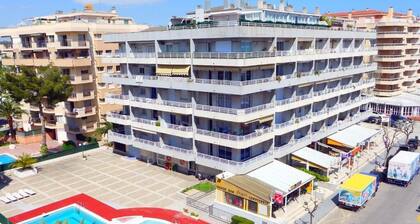 Rentalmar Zahara Family Suites