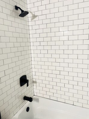 Handtücher, Seife, Shampoo