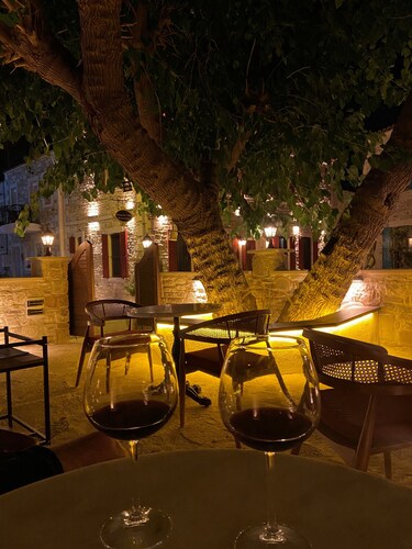 Dionysos 1789 Boutique Hotel