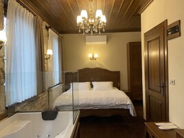 Habitación Royal doble | Sábanas italianas Frette y ropa de cama de alta calidad