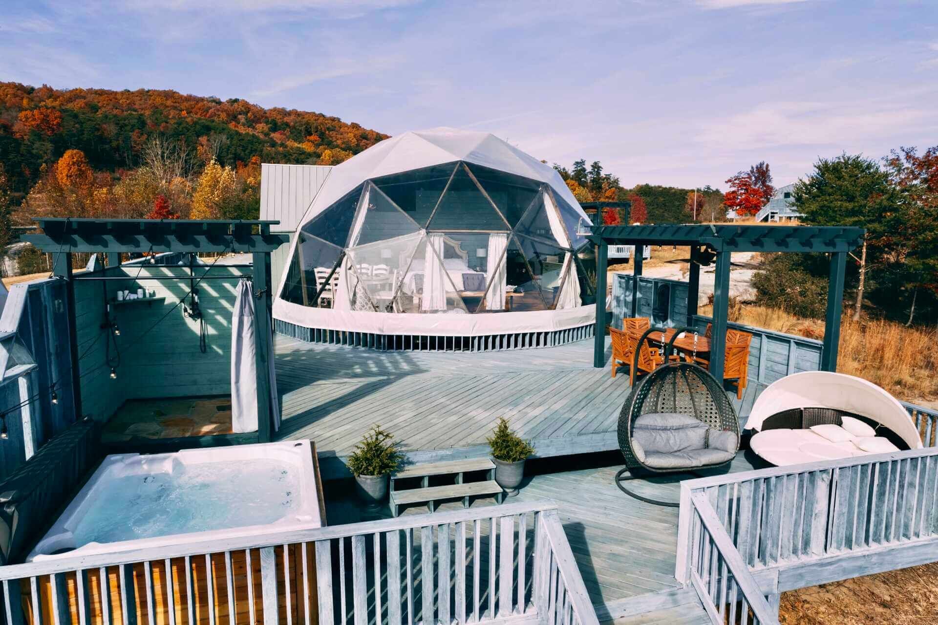LUXE Dome Maximum Privacy