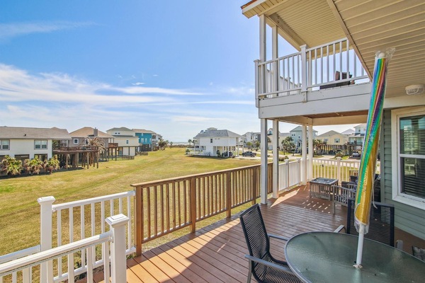 Welcome to Vitamin Sea Retreat