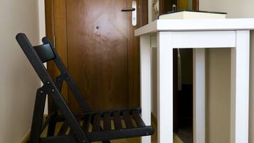 Decoració individual, mobiliari individual i escriptori