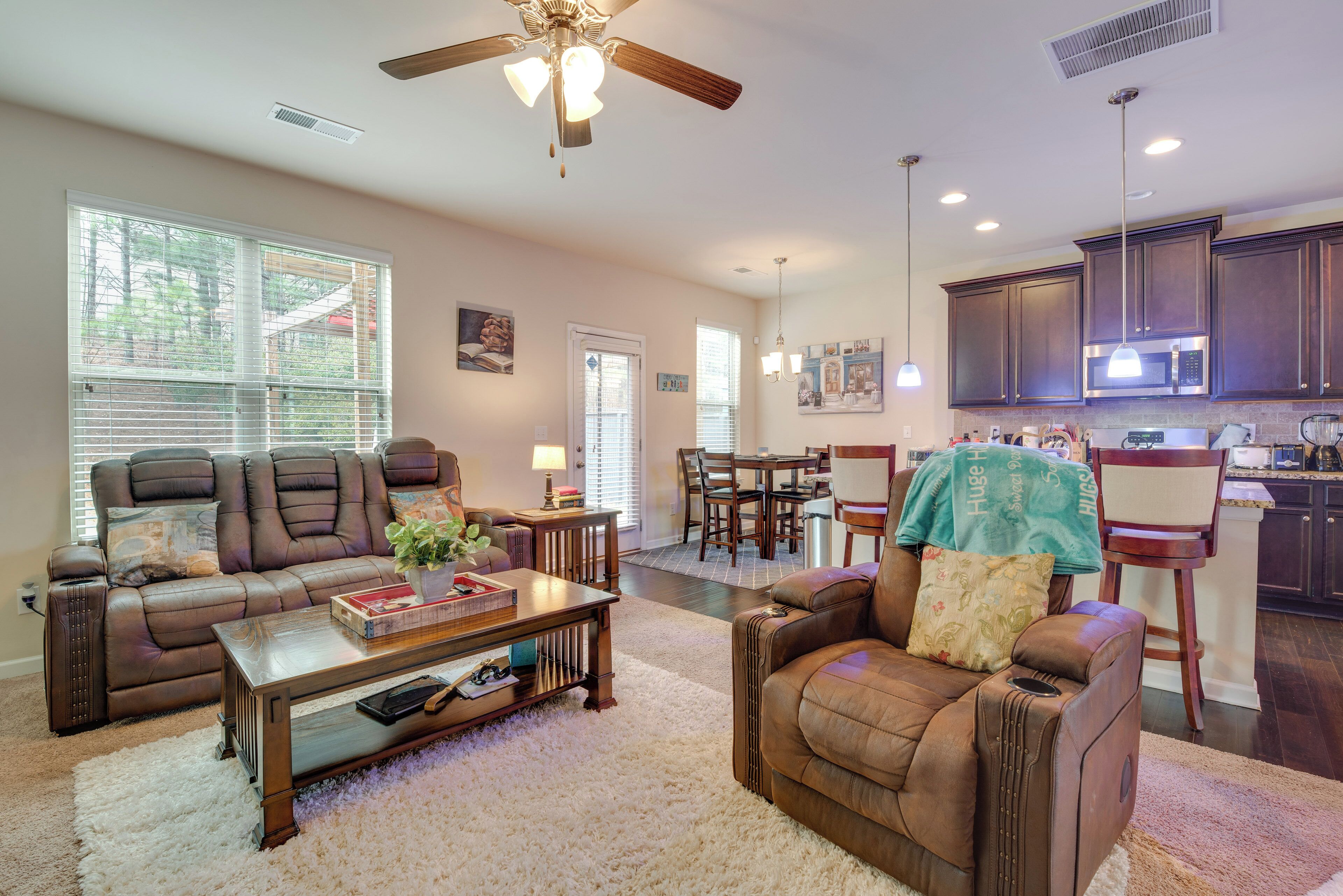 Spacious Atlanta Vacation Home ~ 3 Mi to Airport