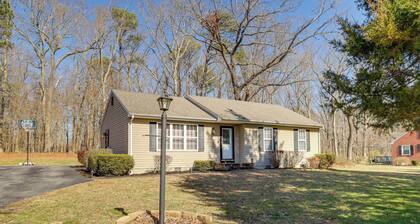 Tranquil Delmar Home ~ 7 Mi to Salisbury!
