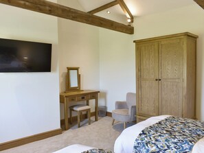 4 Schlafzimmer, kostenloses WLAN, Bettwäsche