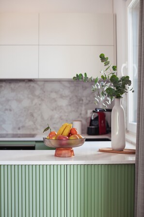 Fridge, oven, stovetop, dishwasher - Apartment Lejletul - One Bedroom Apartment (Dubrovnik)