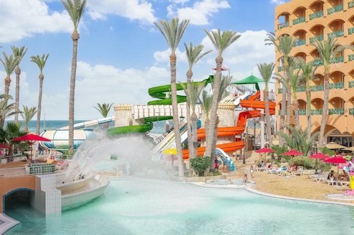 Hotel Marabout - Families and Couples Only