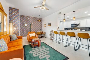 TV - Vibrant, dog-friendly escape on bike path with washer/dryer, AC, pool, & hot tub (Tucson)