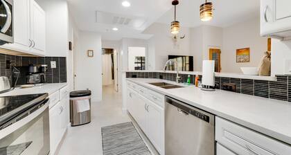 Vibrant, dog-friendly escape on bike path with washer/dryer, AC, pool, & hot tub