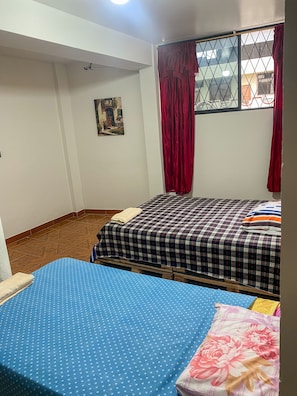 1 bedroom, WiFi, bed sheets - Cálido alojamiento cerca de todo (Tena)